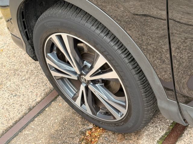 Fahrzeugabbildung Nissan Qashqai 1.3 DIG-T N-Connecta PGD+WP*18`+AHK