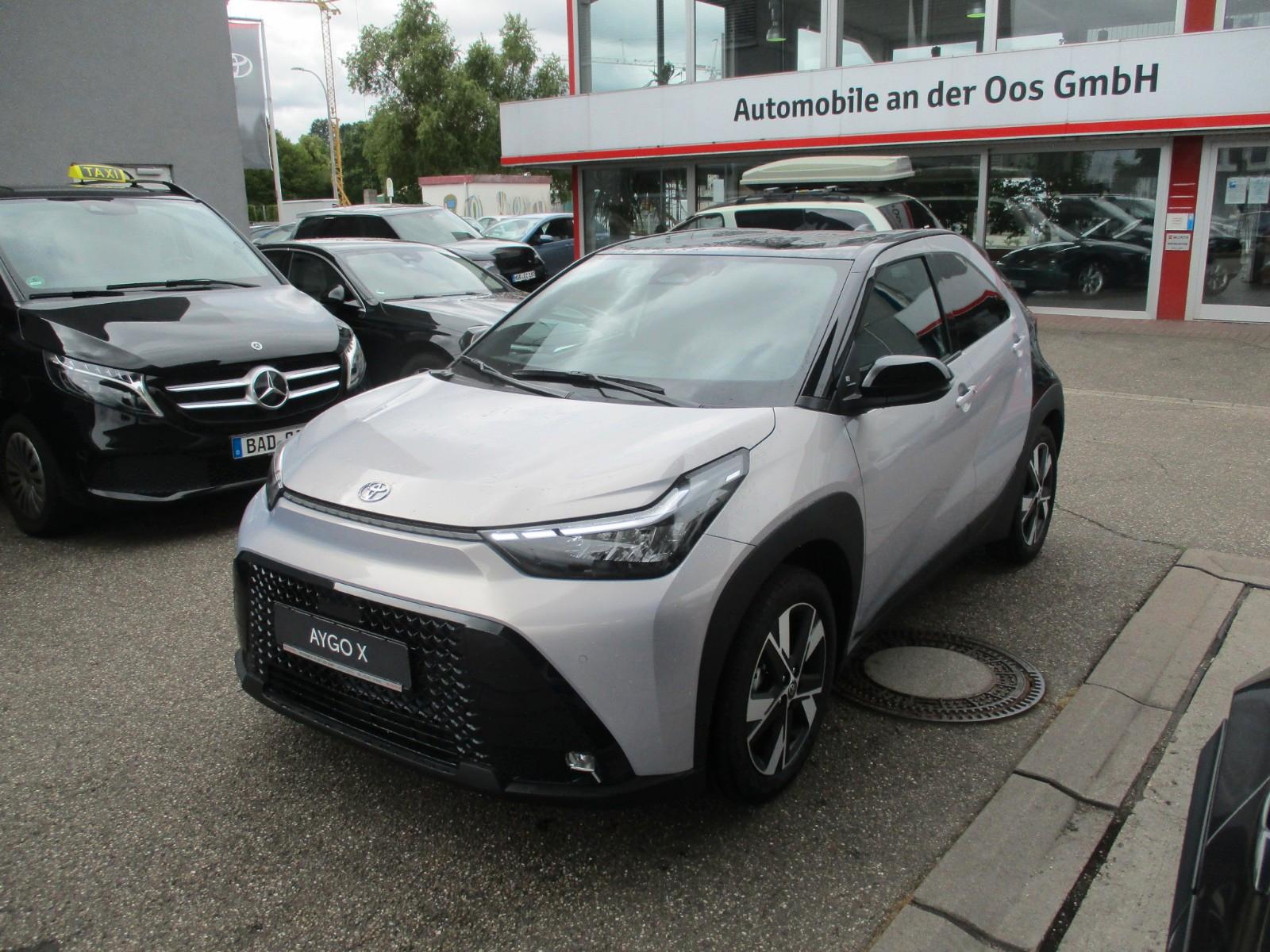 Toyota Aygo X Hybrid Teamplayer, Kamera, SHZ, PDC, LED
