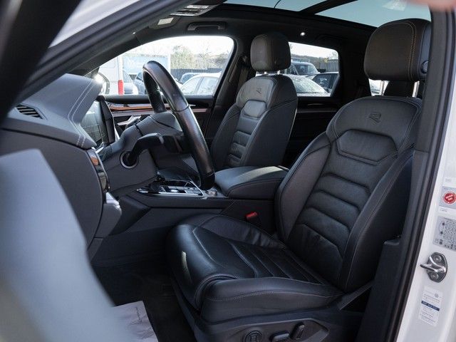 Touareg R 4M. eHybrid Leder AHK KAM HUD Luft