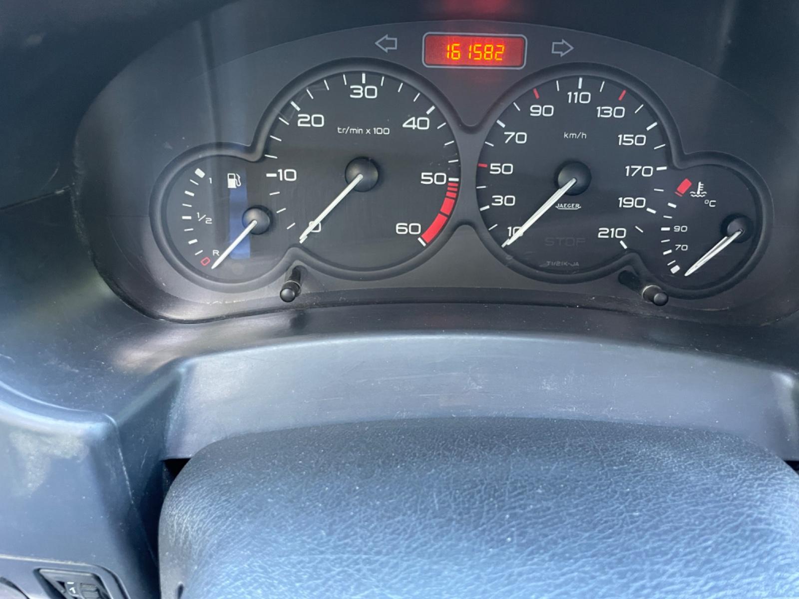 Peugeot Partner 1,9D TÜV 3/27 LKW AHK voll fahrbereit