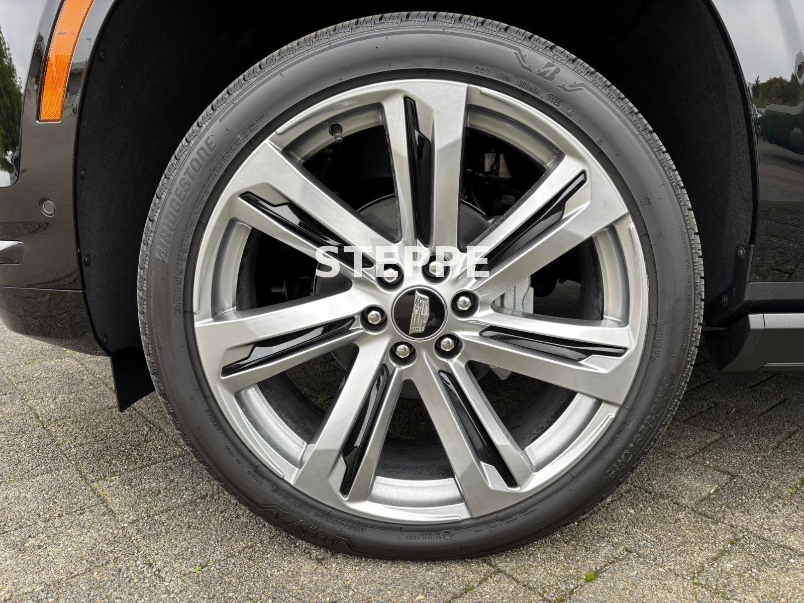 Cadillac Escalade FACELIFT MY26 6.2 V8 Sport Platinum 24"