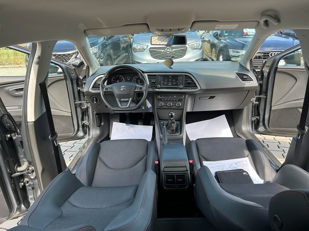 Car Image 26