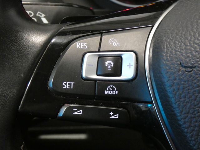 Tiguan 1.4 TSI Sound DSG AHK LED SCHEINWERFER