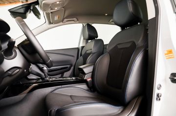 Fahrzeugabbildung Renault Kadjar Limited 1.3 tCe 117 kW