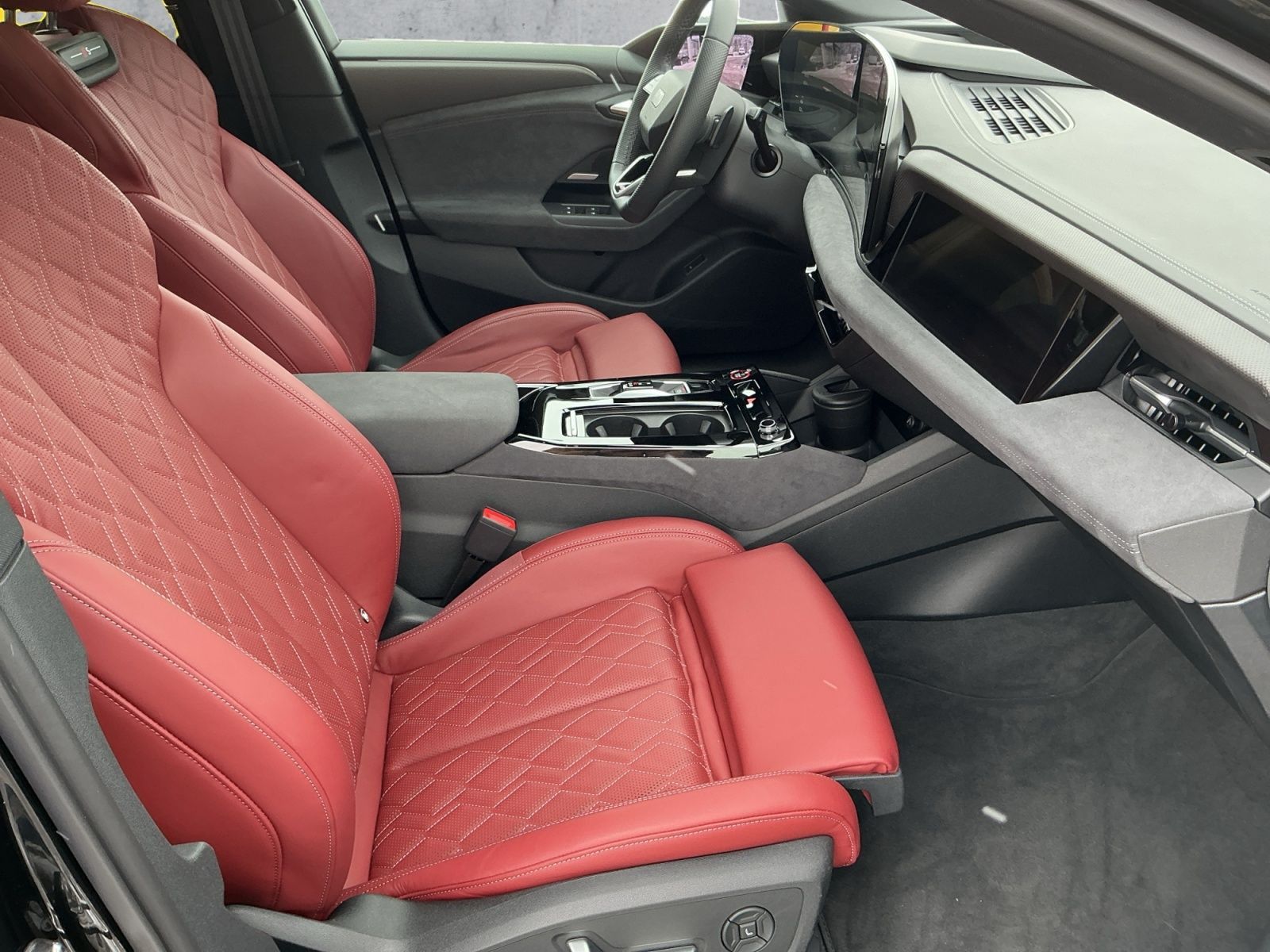 Audi S6 e-tron - Bild 13