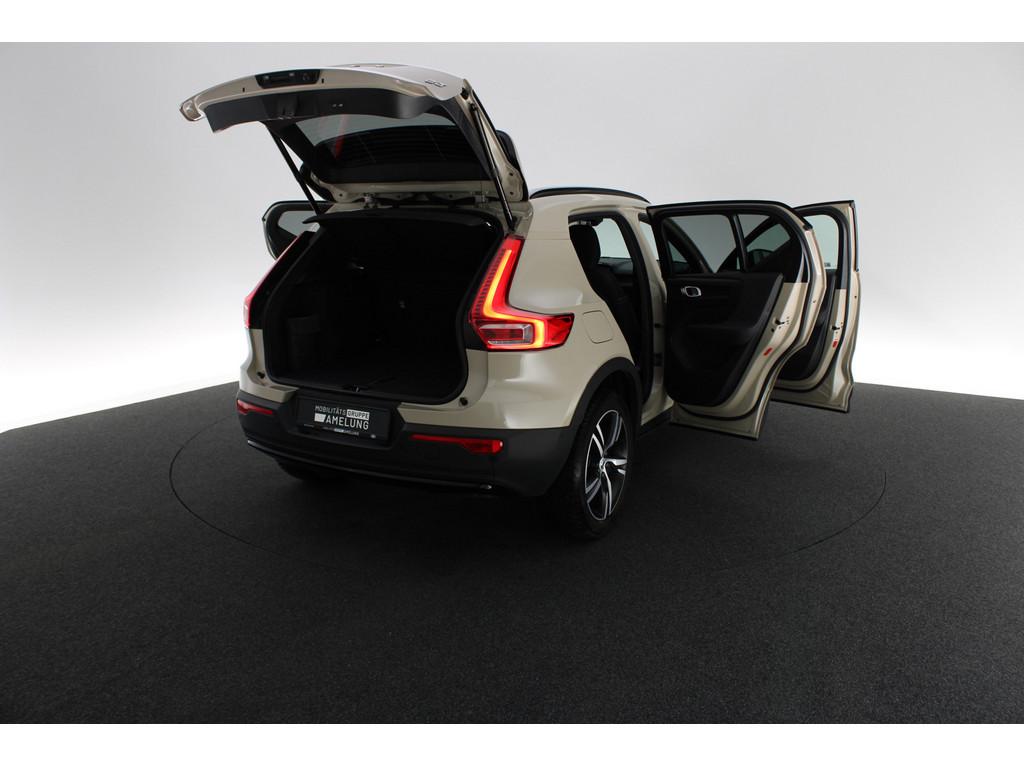 Volvo XC40 B3 Plus Dark SHZ LED NAVI MEMORY H/K 360°