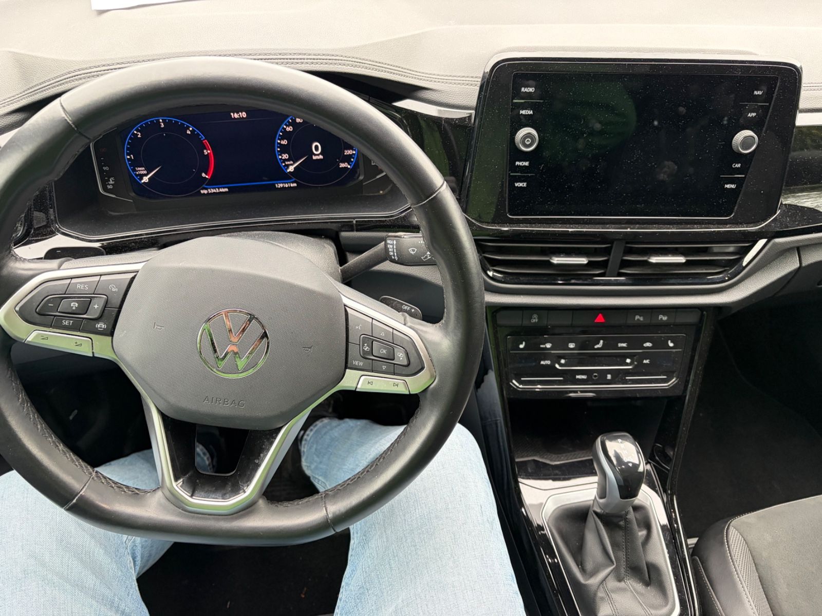 Volkswagen T-Roc imagem 3