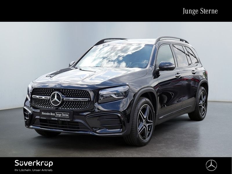 MERCEDES-BENZ GLB 250 4M // AMG NIGHT MULTI 360 AHK DISTR PDC