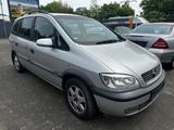 Opel Zafira 1.8 16V Elegance - Opel Zafira: Elegance