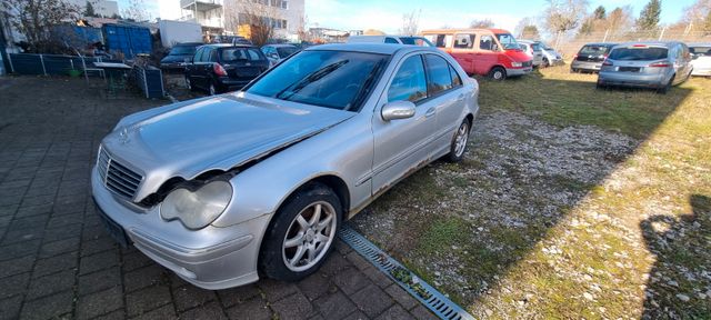 Mercedes-Benz C 180 Elegance