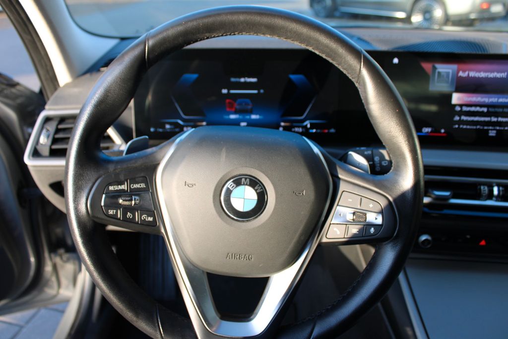 BMW 318d Touring AUT SHZ NAVI PDC LED KLIMAAUT