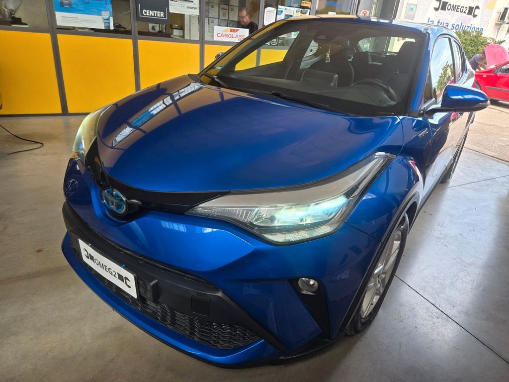 Image of Toyota C-HR