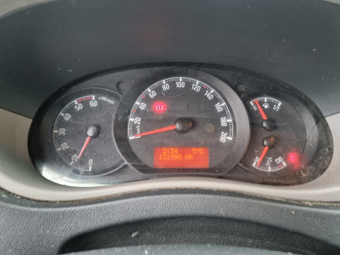 Fahrzeugabbildung Opel Movano 2.3 CDTI / KLUBB K26, 12m