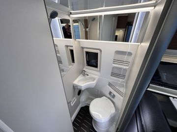 Westfalia Columbus 540 D 140 PS Schlafdach SOLAR Markise