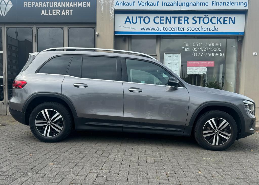 Mercedes-Benz GLB 180