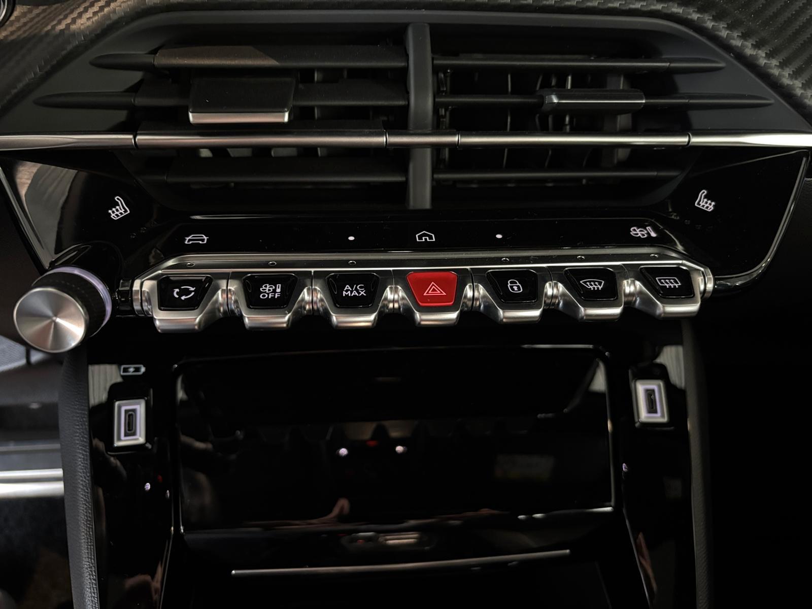 Peugeot e-2008 GT Exclusive