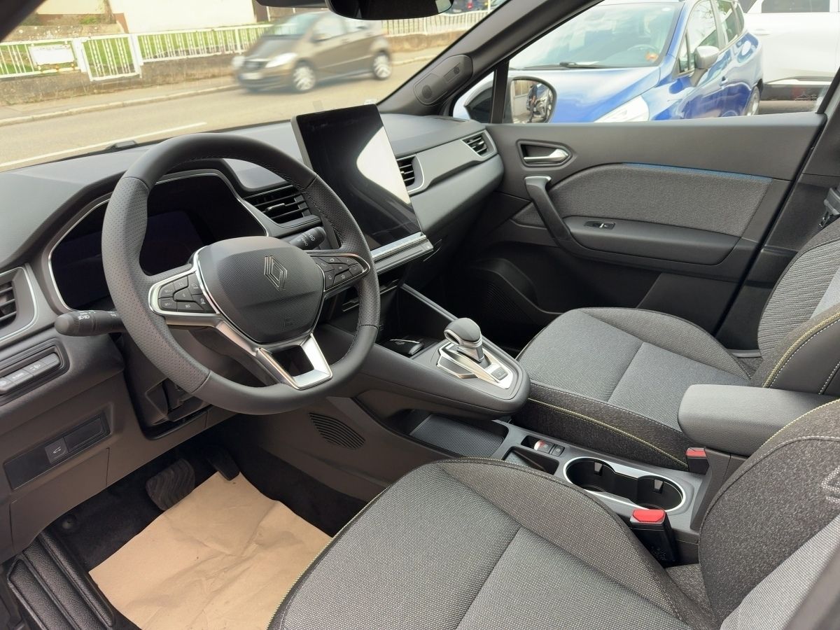 Fahrzeugabbildung Renault Symbioz Techno Hybrid 145 el. Heckkl. GJR