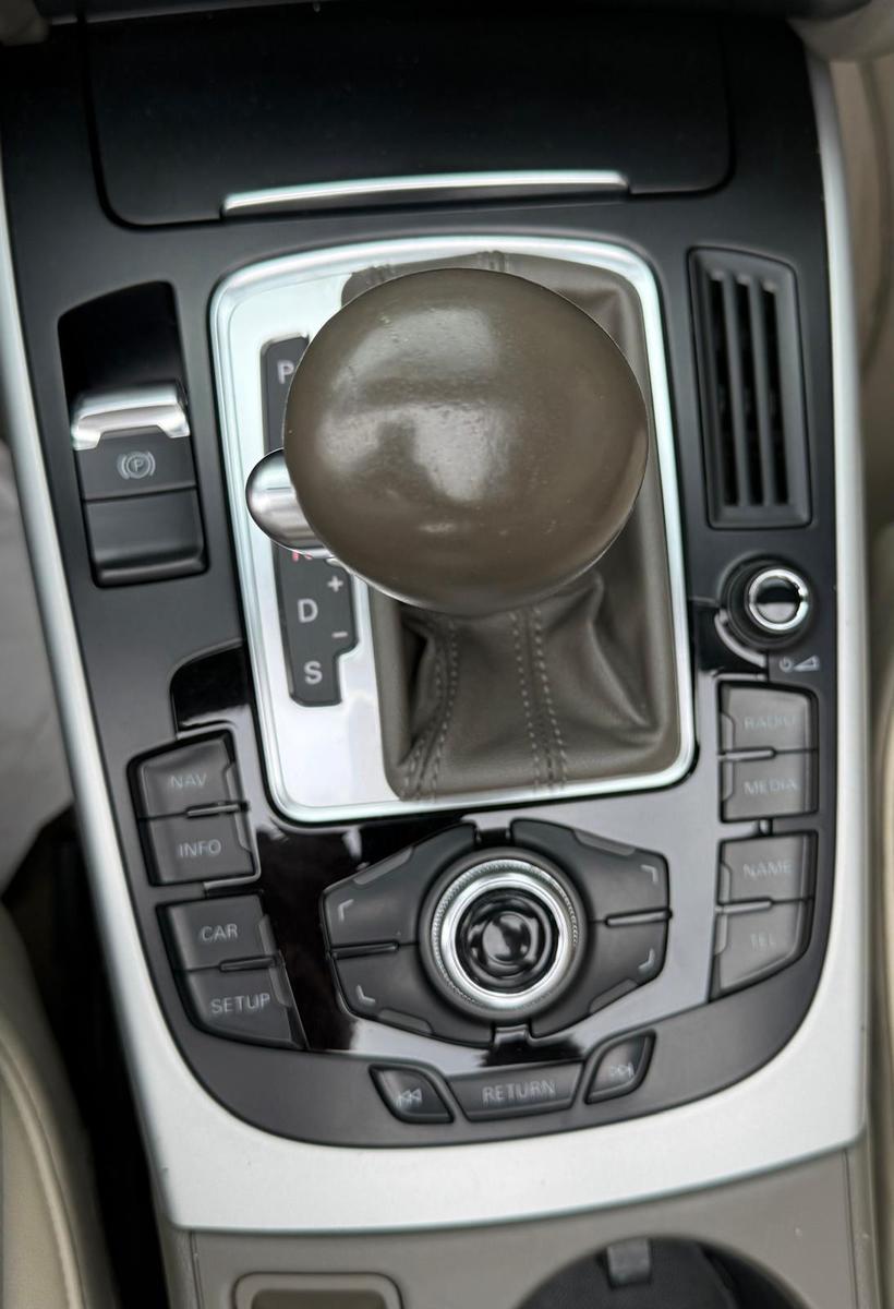 Audi A5 Cabriolet 2.0 S-LINE QUATTRO AHK PDC Airscarf
