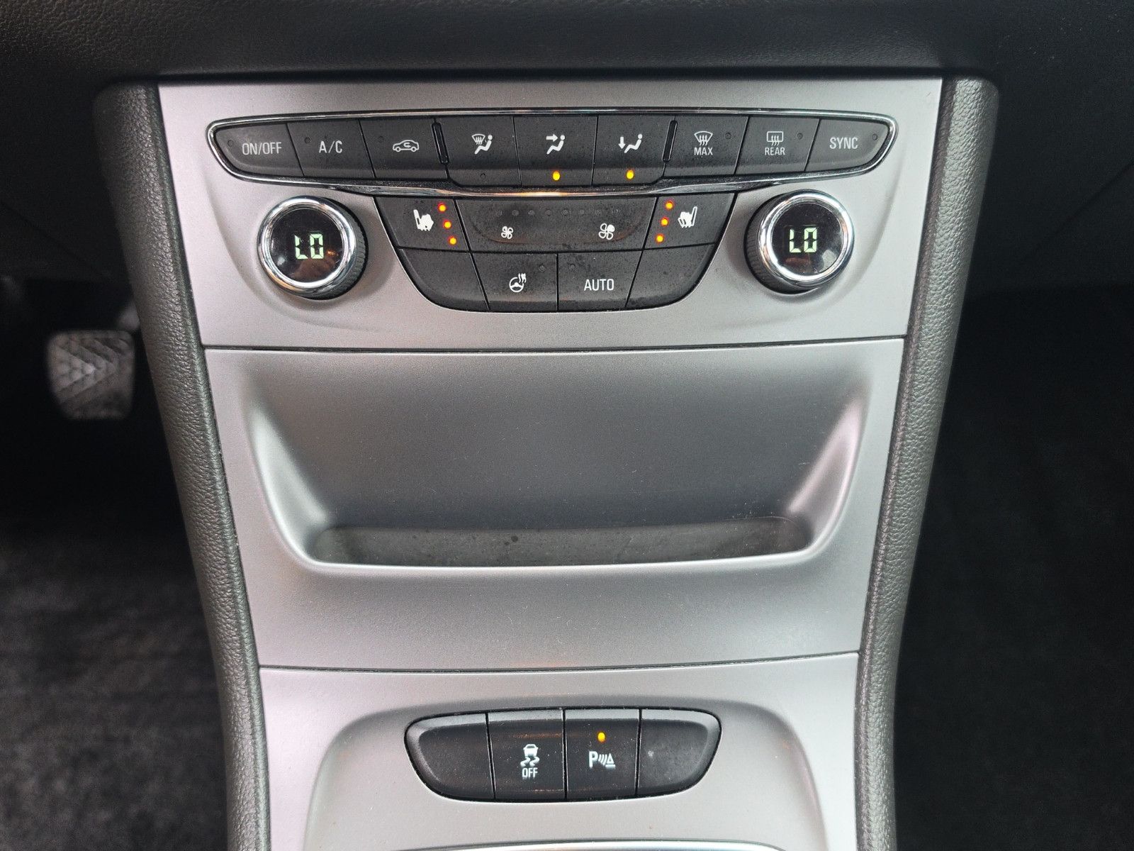 Fahrzeugabbildung Opel Astra K Sports Tourer Edition*NAVI*TEMPOMAT*PDC