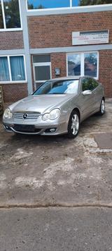 Mercedes-Benz CL 180 - Mercedes-Benz CL 180: Coupe