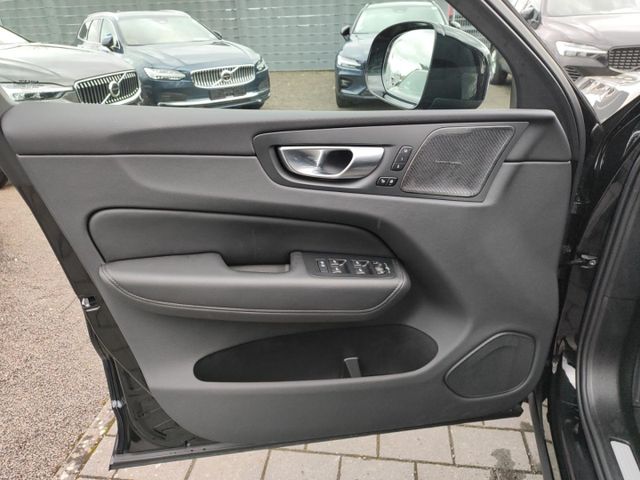 VOLVO XC 60 (Bild 16 von Array)