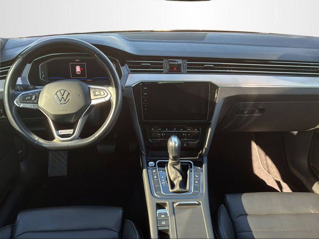 PASSAT VARIANT 2.0 TDI 4MOTION AZV+360+IQ.LIGHT