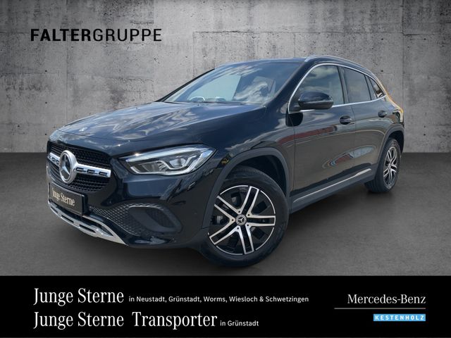 Mercedes-Benz GLA 180 PROGRESSIVE+KAM+PANO+AMBI+TEMPO+SHZ+LED