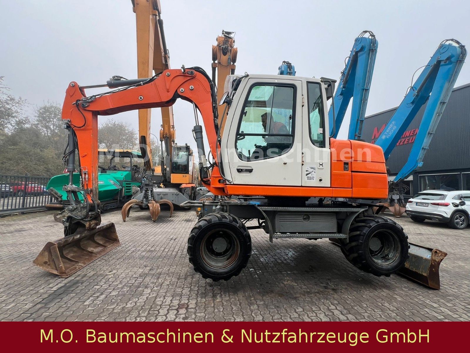 Fahrzeugabbildung Liebherr A 311 Litronic / Hammerleitung / SW / VSA / ZSA