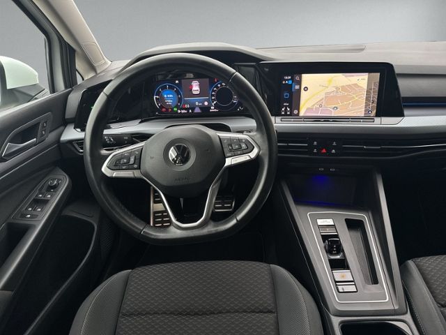 Golf VIII 2.0 TDI DSG ACTIVE LED+NAVI.+PDC+SIHZ+