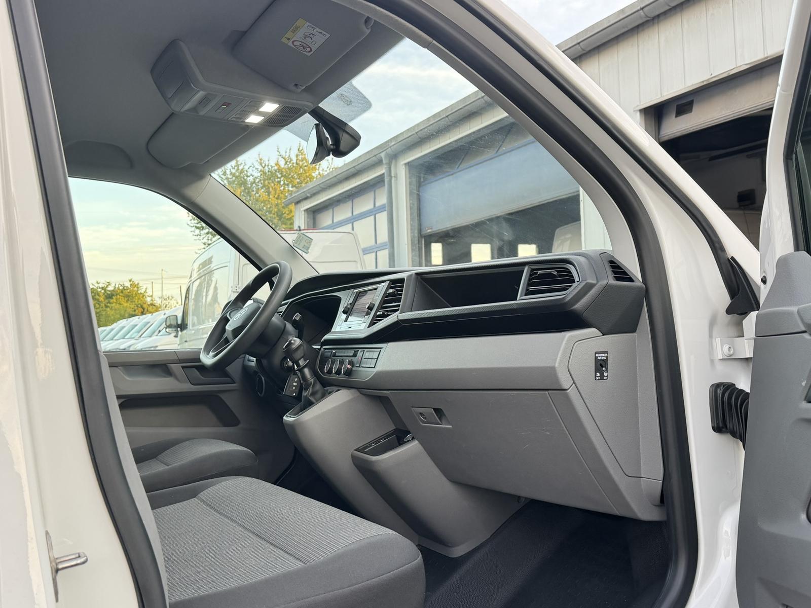 Volkswagen T6 Transporter 6.1 Kasten TDI Tempomat*Klima*PDC