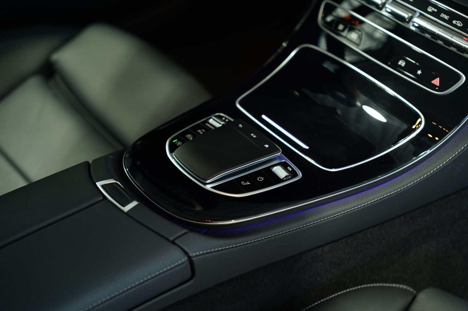 Mercedes Benz E 220