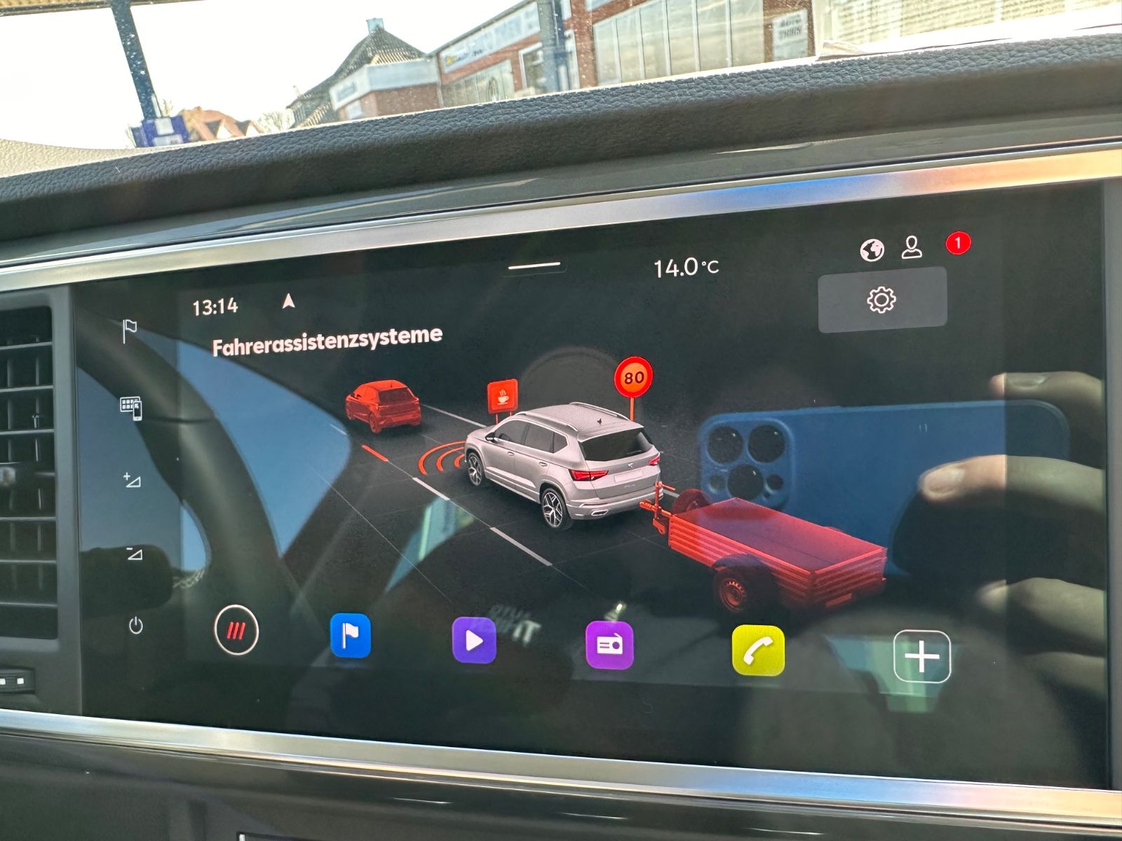 Fahrzeugabbildung SEAT Ateca 1.5 TSI Style DSG AHK/Navi/ACC/LED/SHZ/APP