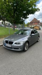 BMW e92 320i - BMW 320 aus 2008: Coupe, 320i