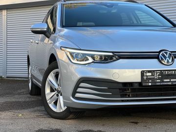 Volkswagen Golf - 4