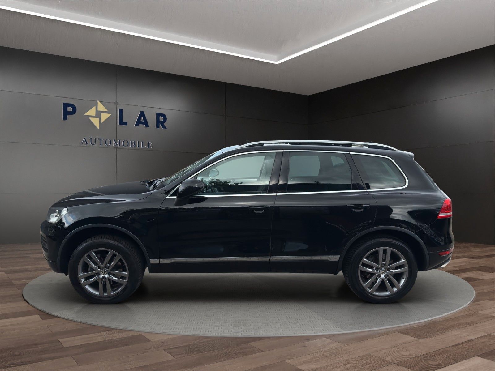 Fahrzeugabbildung Volkswagen Touareg 3.0 V6 TDI *Pano*Kamera*4-Zonen*ST-Heiz*