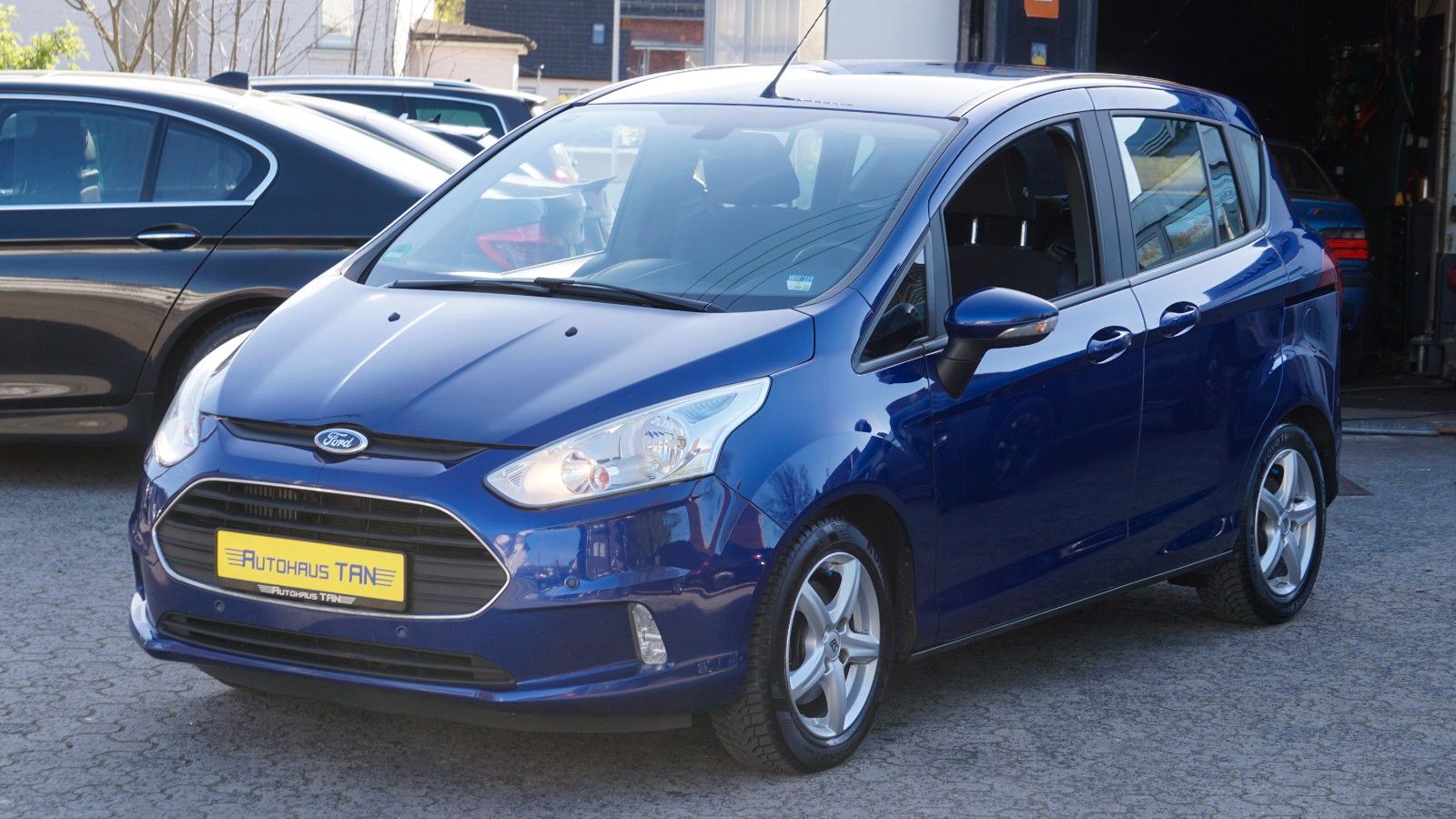 Fahrzeugabbildung Ford B-Max SYNC Edition