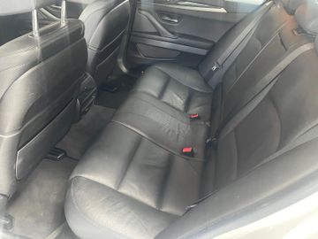 BMW 520 - 11