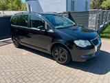 Volkswagen Touran Trendline 2 HAND! TÜV NEU! SCHECKHEFT! - gebrauchte Volkswagen Touran aus dem Jahr 2007