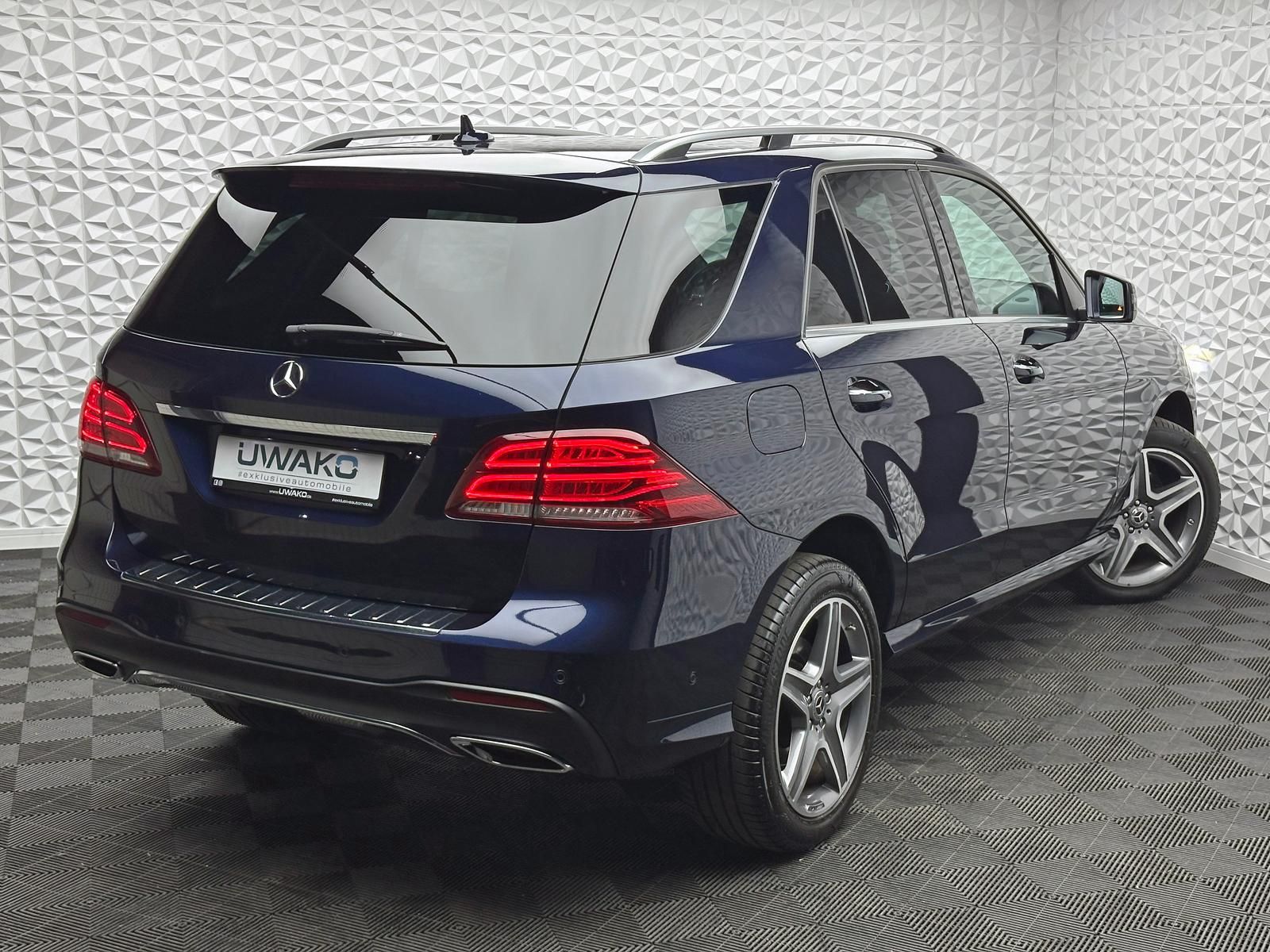 Fahrzeugabbildung Mercedes-Benz GLE 350d AMG/4MATIC/DISTRO/AHK/PANO/KEYL/RCAM/IL