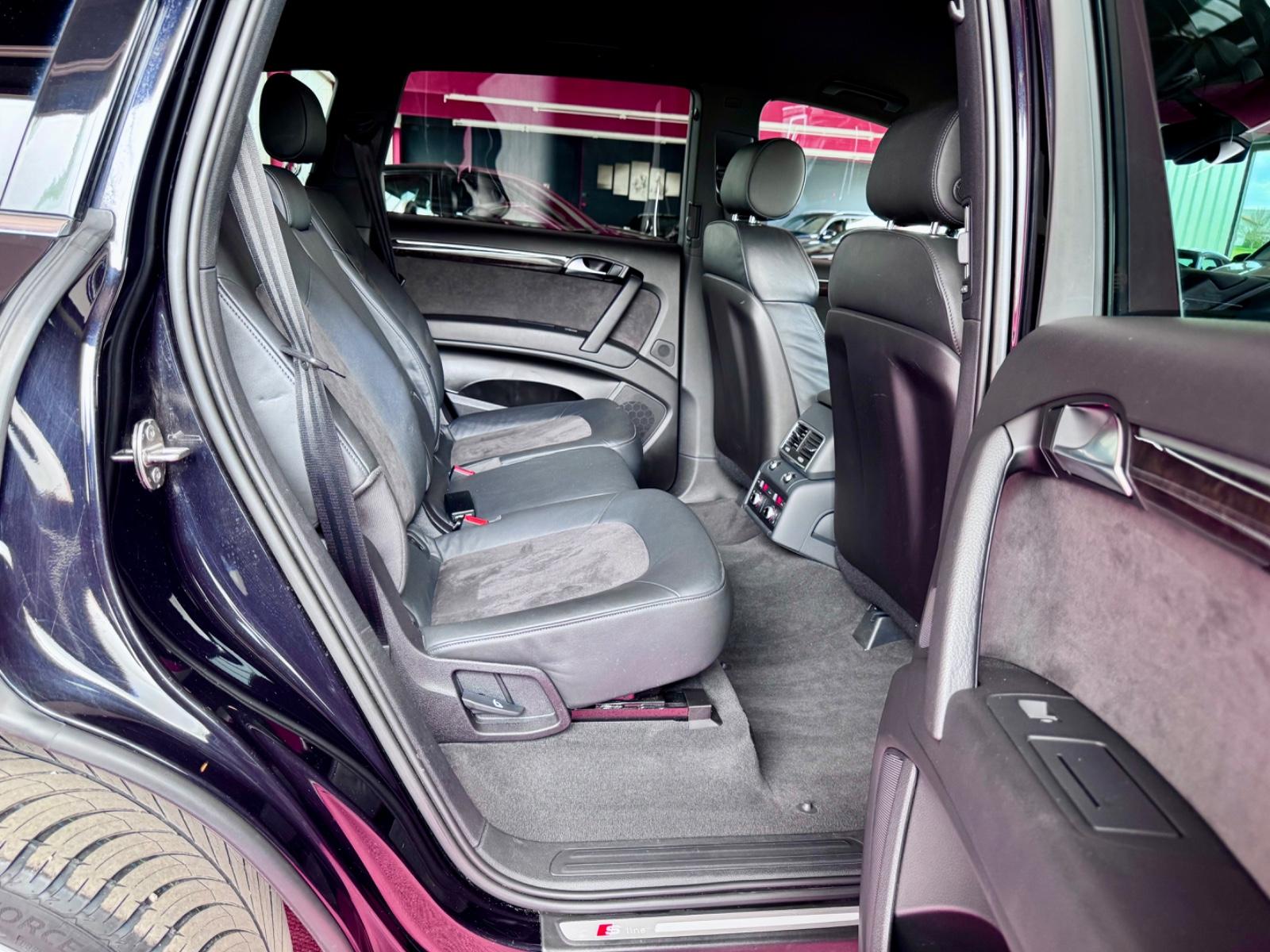 AUDI Q7 4.2 TDI QUATTRO 340ch - S LINE - SUSPENSION PNEUMATIQUE - ATTELAGE - JANTES 21" - CLIMATISATION