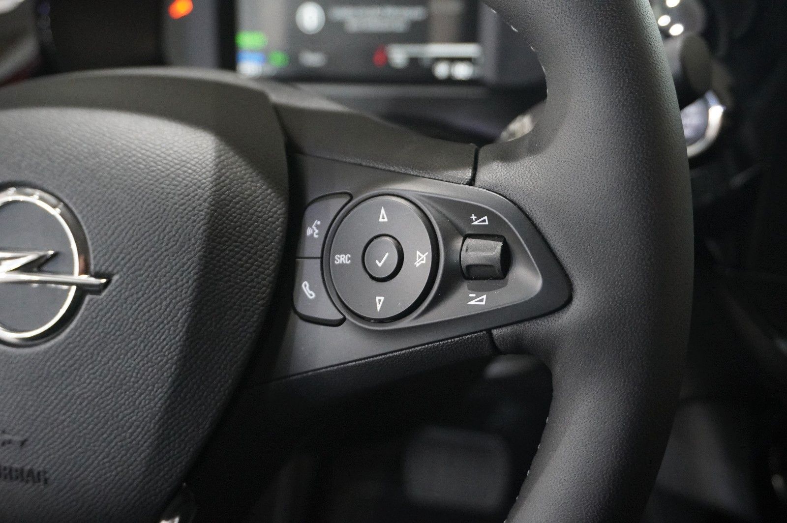Fahrzeugabbildung Opel Corsa-e F ELEGANCE 3-PHASIG NAVI/LED/KAMERA/DAB+