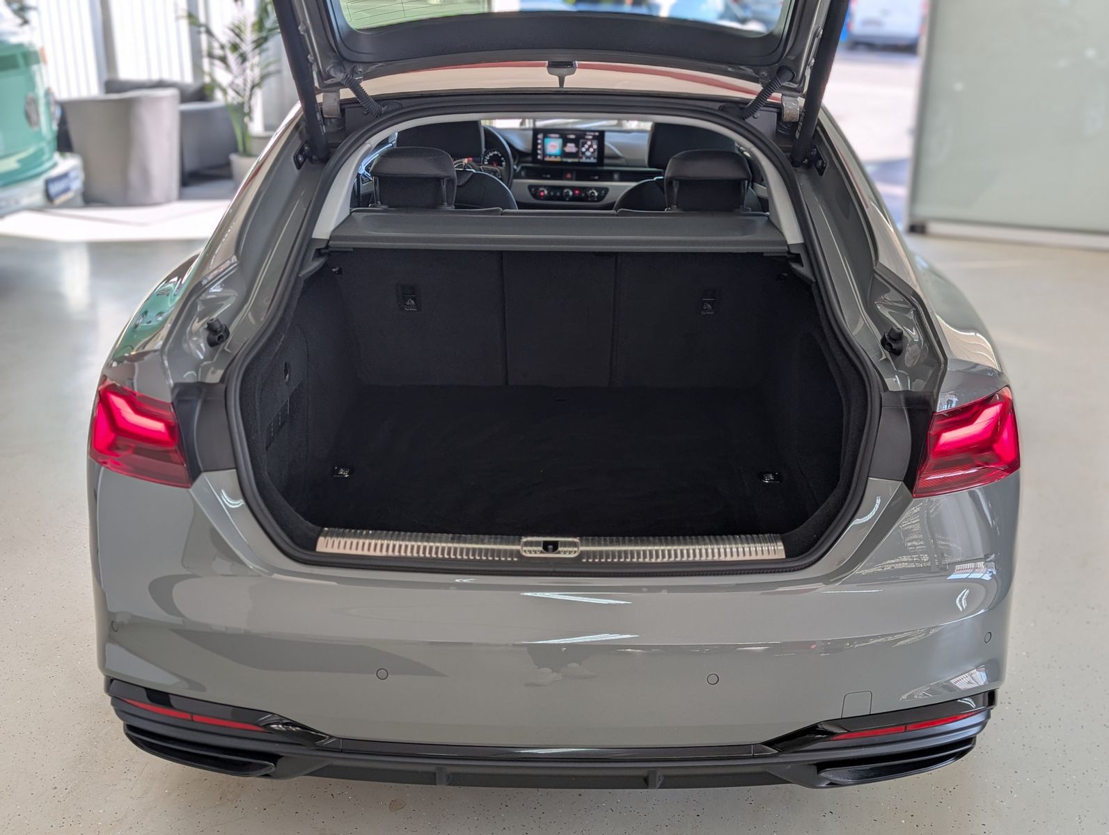 Fahrzeugabbildung Audi A5 50 TDI quattro S-Line LED TEMP QUANTUM-GRAU