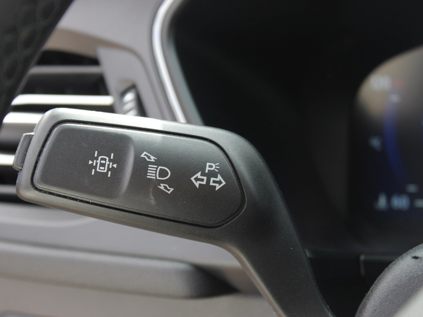 Fahrzeugabbildung Ford Kuga Titanium X 2,0 EcoBlue Start/Stopp