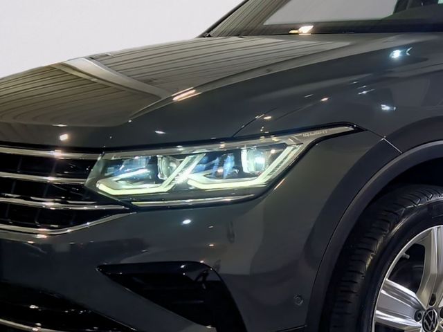 Tiguan 2.0 TDI DSG 4M ELEGANCE IQ.LIGHT+AHK+RFK+