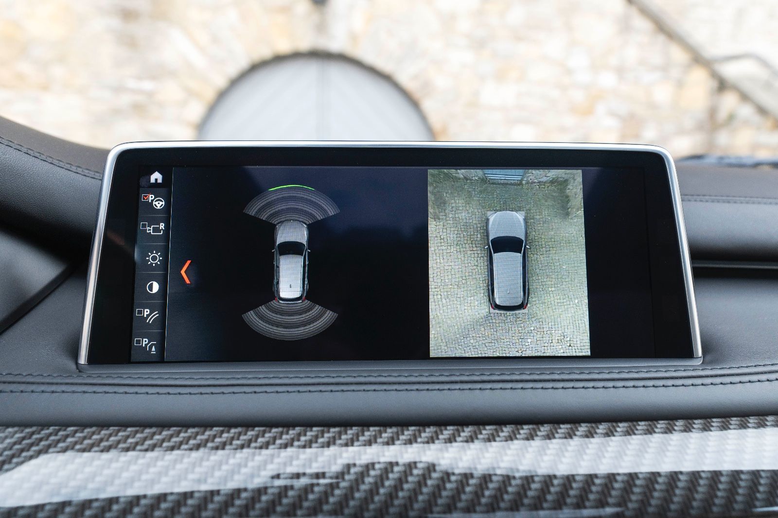 Fahrzeugabbildung BMW X5 xDrive50i Sportpaket ACC LED 360° HUD H&K