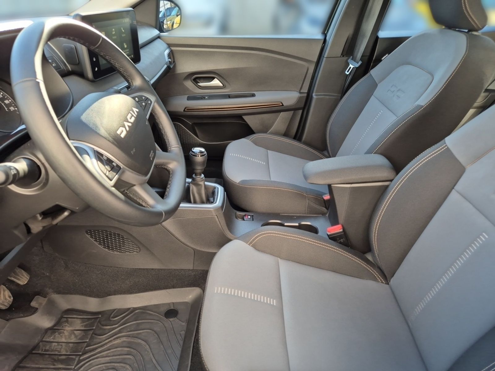 Fahrzeugabbildung Dacia Sandero III Stepway 1.0 TCE 100 LPG Extreme+