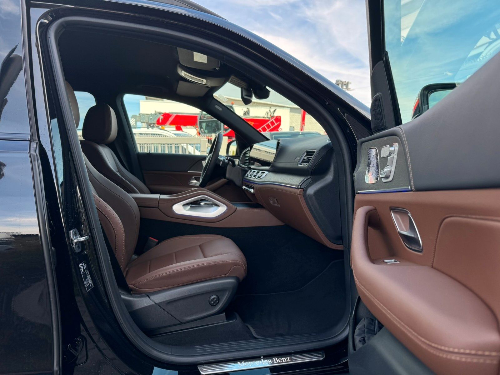 Fahrzeugabbildung Mercedes-Benz GLE 350 de 4M Night+Burm+MBeam+Memory+DISTR+360°