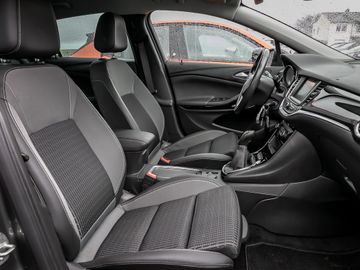 Opel Astra K Business StartStop Klima Licht-Paket