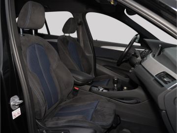 BMW X1 xDrive 18d M Sport 2.0 TDI 6-Gang LED Navi