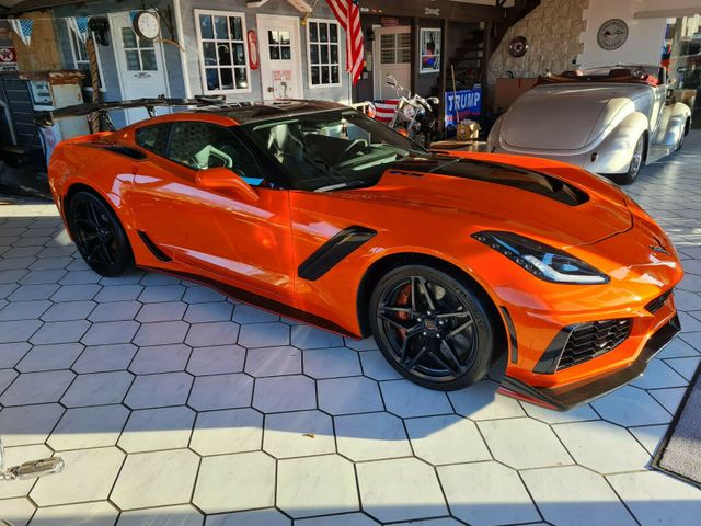 Corvette ZR 1- 3LZ-Automatik,Carbon Paket-US-Import-2 x